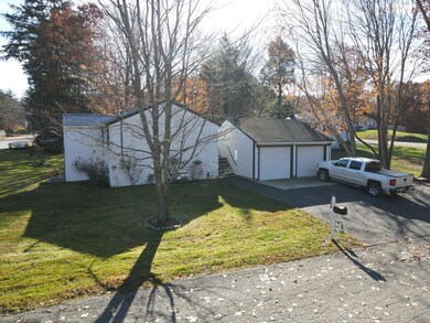 18 Barbara St, Springvale, ME 04083 - photo 7