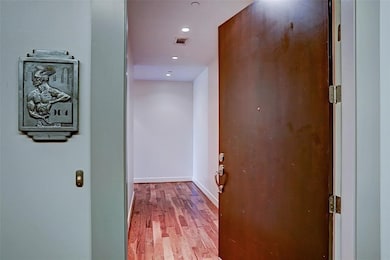 Cosmopolitan Condos unit 904, Houston, TX 77056 - photo 2