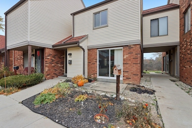 3-web-or-mls-N 94th St-S1211-003