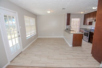 20031 Woodhall Ln, Humble, TX 77338 - photo 6