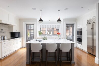 156 W Brookline St, Boston, MA 02118 - photo 2