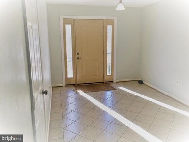 4 Sonata Ct, Silver Spring, MD 20901 - photo 2