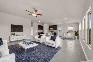 1112 Limestone Ridge, Seguin, TX 78155 - photo 5