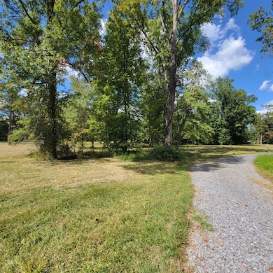 0 Rd unit 55572, Princeton, WV 24740 - photo 4