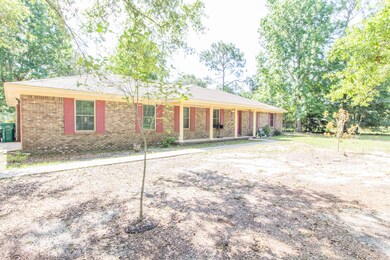 5376 Hillcrest Rd, Crestview, FL 32539 - photo 2