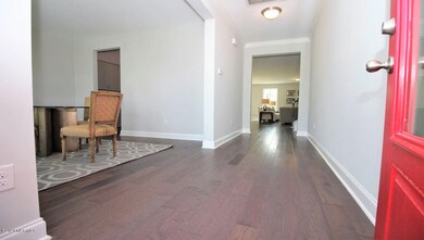 Harbor Oak B