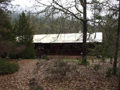 2810 W Evans Creek Rd, Rogue River, OR 97537 - photo 5