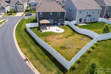 709 Altamonte Dr, Lake Wylie, SC 29710 - photo 5