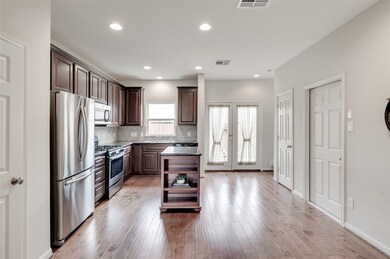 5128 Pinemont Place, Houston, TX 77092 - photo 5