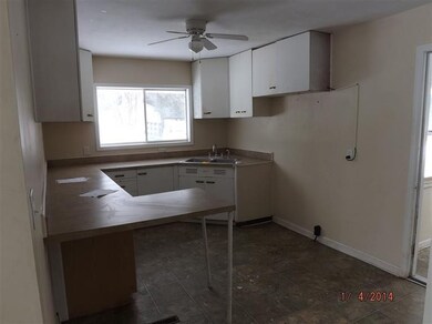 56458 Willow Rd, New Carlisle, IN 46552 - photo 4