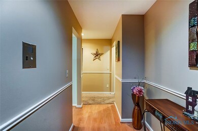 5679 Monroe Bldg 2 St, Sylvania, OH 43560 - photo 4