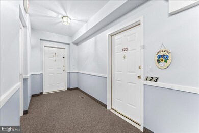 123 Victoria Gardens Dr unit A, Kennett Square, PA 19348 - photo 6