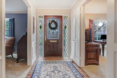 307 Yorkchester Dr, Houston, TX 77079 - photo 4