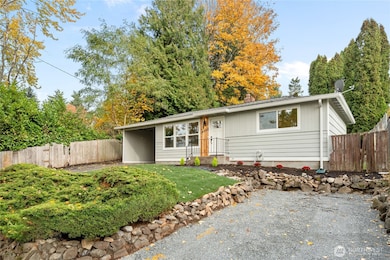 10050 12th Ave SW, Seattle, WA 98146 - photo 2