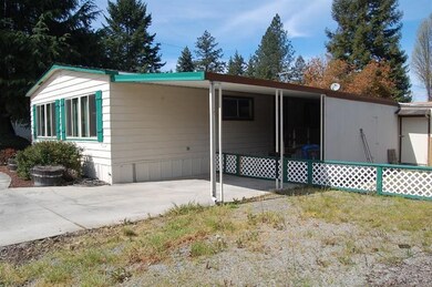 1012 Lee Roze Ln, Grants Pass, OR 97527 - photo 5