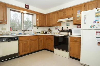 114 Furbish Rd unit 13, Wells, ME 04090 - photo 6