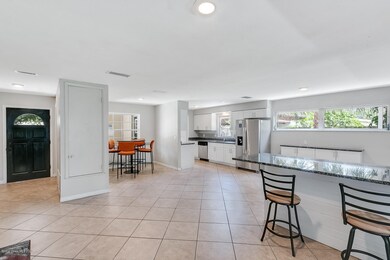 Living / Dining Area
