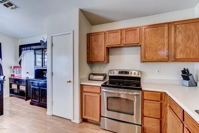 1405 W 18th Ave-9