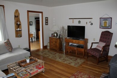 89 Broad St, Barre, MA 01005 - photo 6