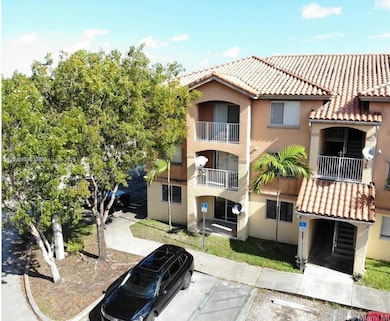 17622 NW 25th Ave unit 101, Miami Gardens, FL 33056 - photo 2