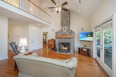 Amazing Great Room!