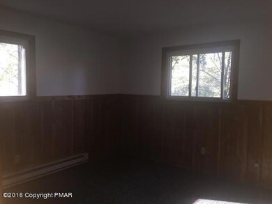 219 Joy Glen unit 202, Effort, PA 18330 - photo 4