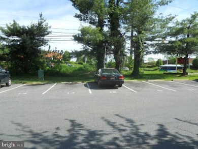 507 W Diamond Ave, Gaithersburg, MD 20877 - photo 3