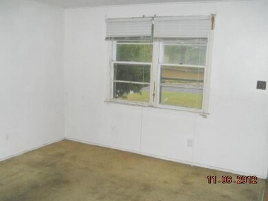 1120/1122 Davis St, Jacksonville, NC 28540 - photo 2
