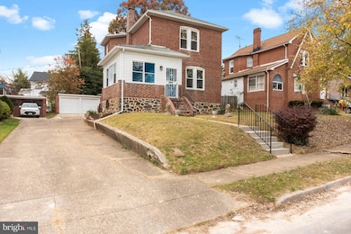 5216 Biddison Ln, Baltimore, MD 21206 - photo 2