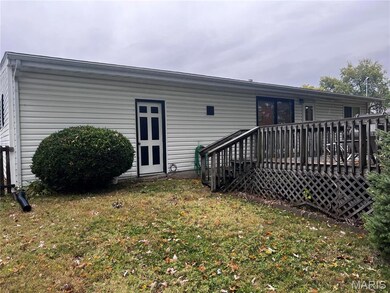 1212 Cunningham Ave, Saint Charles, MO 63301 - photo 7