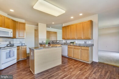 130 Chevy Chase St unit 406, Gaithersburg, MD 20878 - photo 7