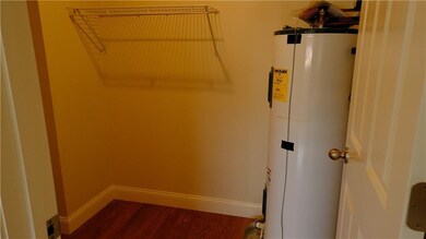 190 Putnam Pike unit C, Johnston, RI 02919 - photo 6