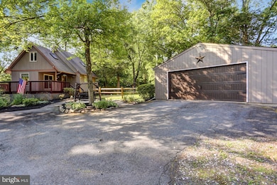 24 Colebrookdale Rd, Boyertown, PA 19512 - photo 2