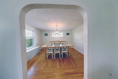 86 Wilcox Ave, Pawtucket, RI 02860 - photo 7