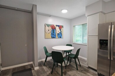 2124 N Tamiami Trail unit 101, Sarasota, FL 34234 - photo 5