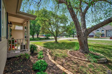 3706 SW Nottingham Rd, Topeka, KS 66610 - photo 6