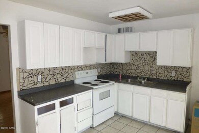 4514 Alta Vista 10