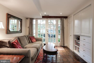 2732 P St NW, Washington, DC 20007 - photo 6