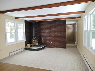 34 Yankee Drummer Dr, West Brookfield, MA 01585 - photo 5