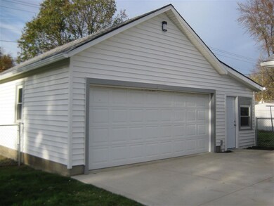 712 W Ensley Ave, Auburn, IN 46706 - photo 2