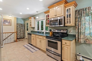 172 Greenville Rd, North Smithfield, RI 02896 - photo 2
