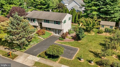 7428 Hillock Ln, Reading, PA 19606 - photo 6