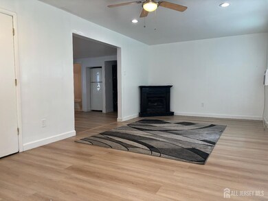 8 Main St, Helmetta, NJ 08828 - photo 5