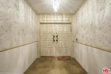 339 N Palm Dr unit 101, Beverly Hills, CA 90210 - photo 5