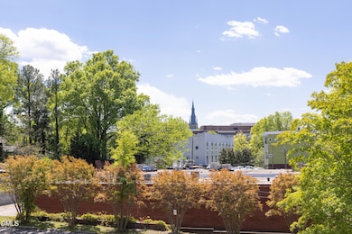 524_N_Mangum_Unit_2_MLS-57