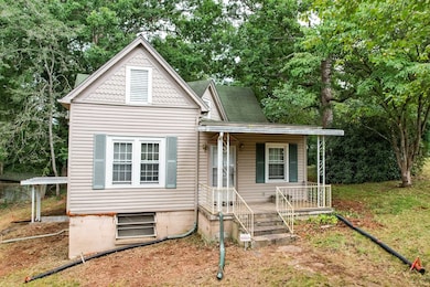 423 Iotla St, Franklin, NC 28734 - photo 7