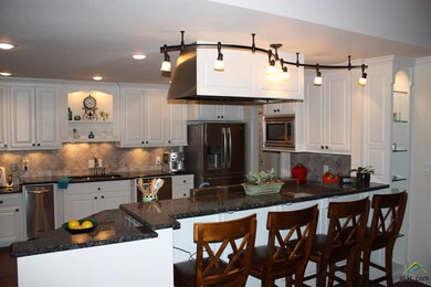 6101 Sutherland Dr, Tyler, TX 75703 - photo 5