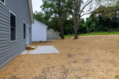 1522 2nd St, Waynesboro, VA 22980 - photo 7