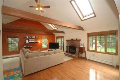 135 Laconia Cir, North Andover, MA 01845 - photo 6