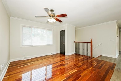 1212 NW 67th St, Kansas City, MO 64118 - photo 3